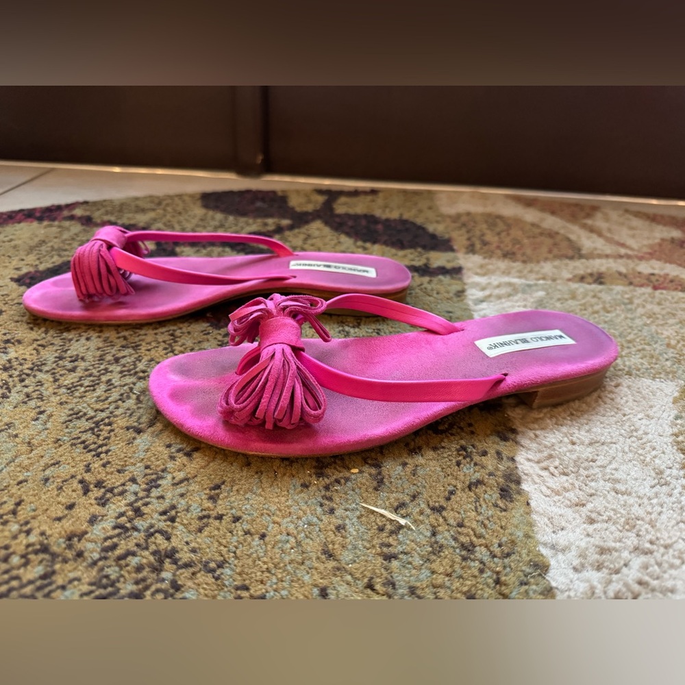 Manolo Blahnik Suede Tassle Thong Sandals size 7.5